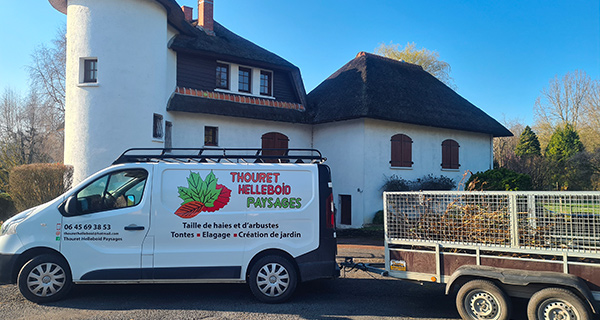 Entretien d'espaces verts à Saint-Omer